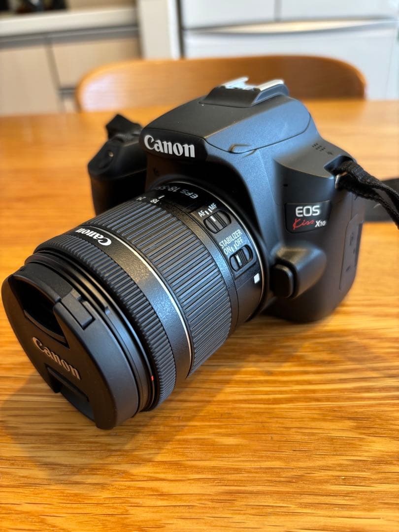 Canon EOS KISS X10 18-55mm デジタル一眼レフカメラ