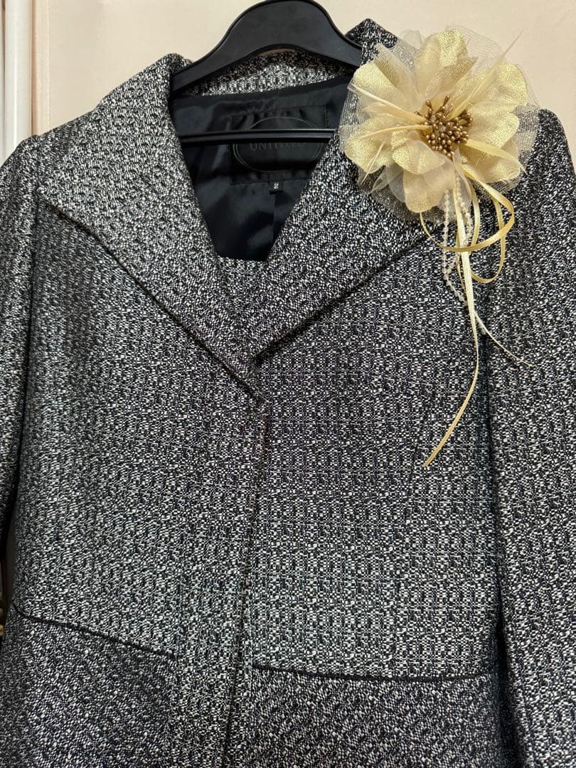 値下げ❗️美品✨UNTITLEDラメツイードスーツ、黒スカートコサージュ4点セット