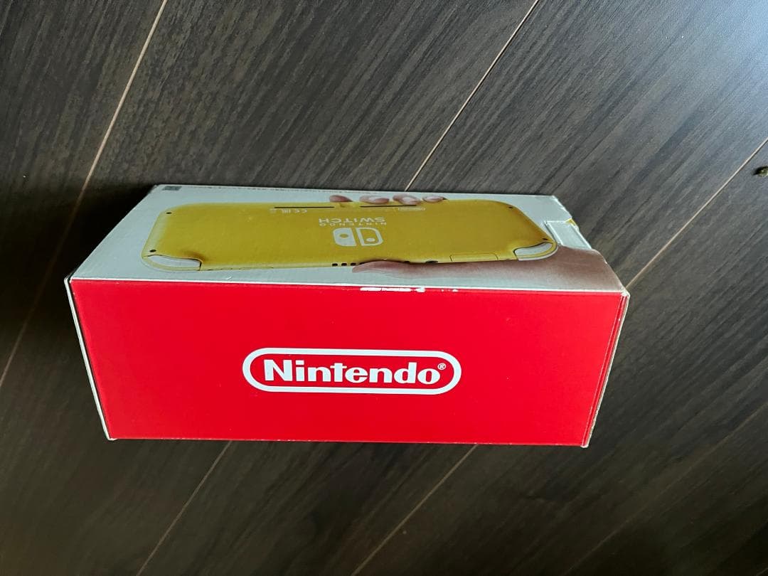 【中古】Nintendo Switch Lite (イエロー)