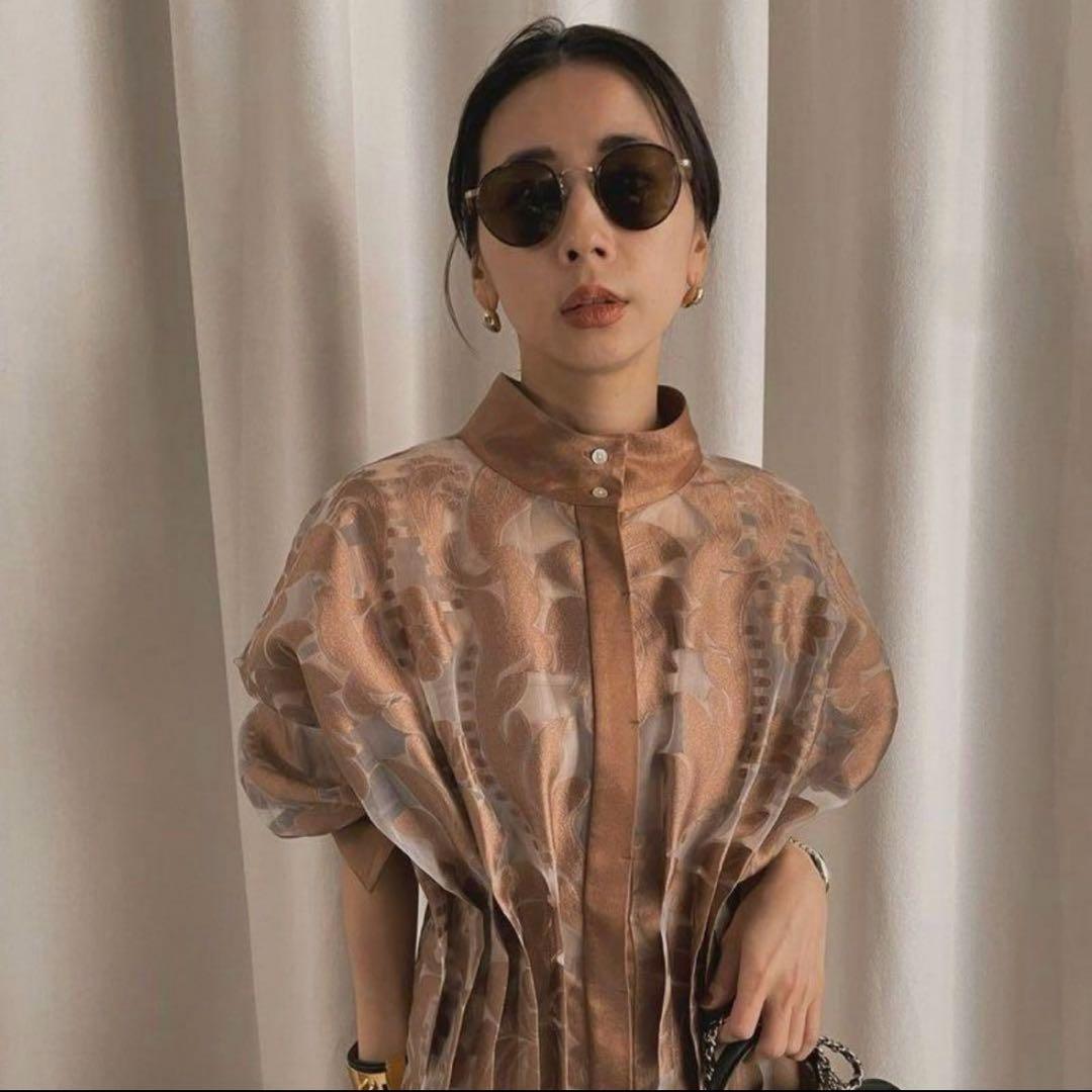 美品 AMERI UND SHEER JACQUARD TUCK DRESS