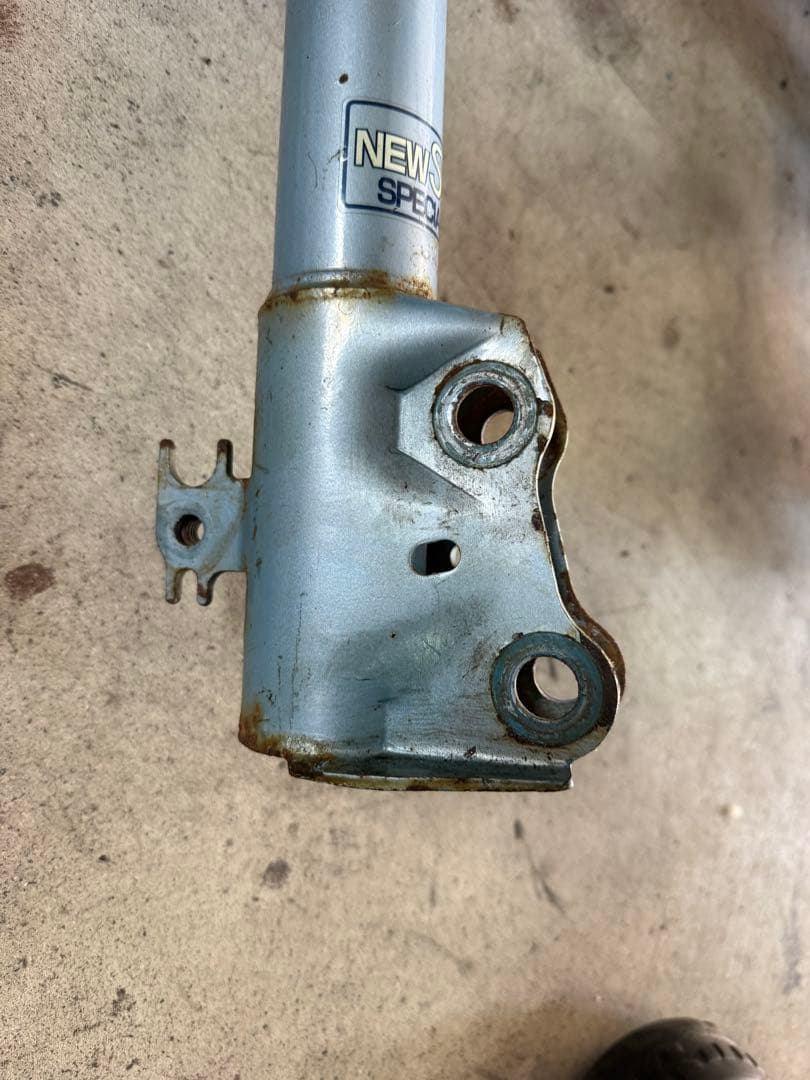 プロボックス　50系　KYBニューSR 純正スプリング【抜け無し】年内限定値引中