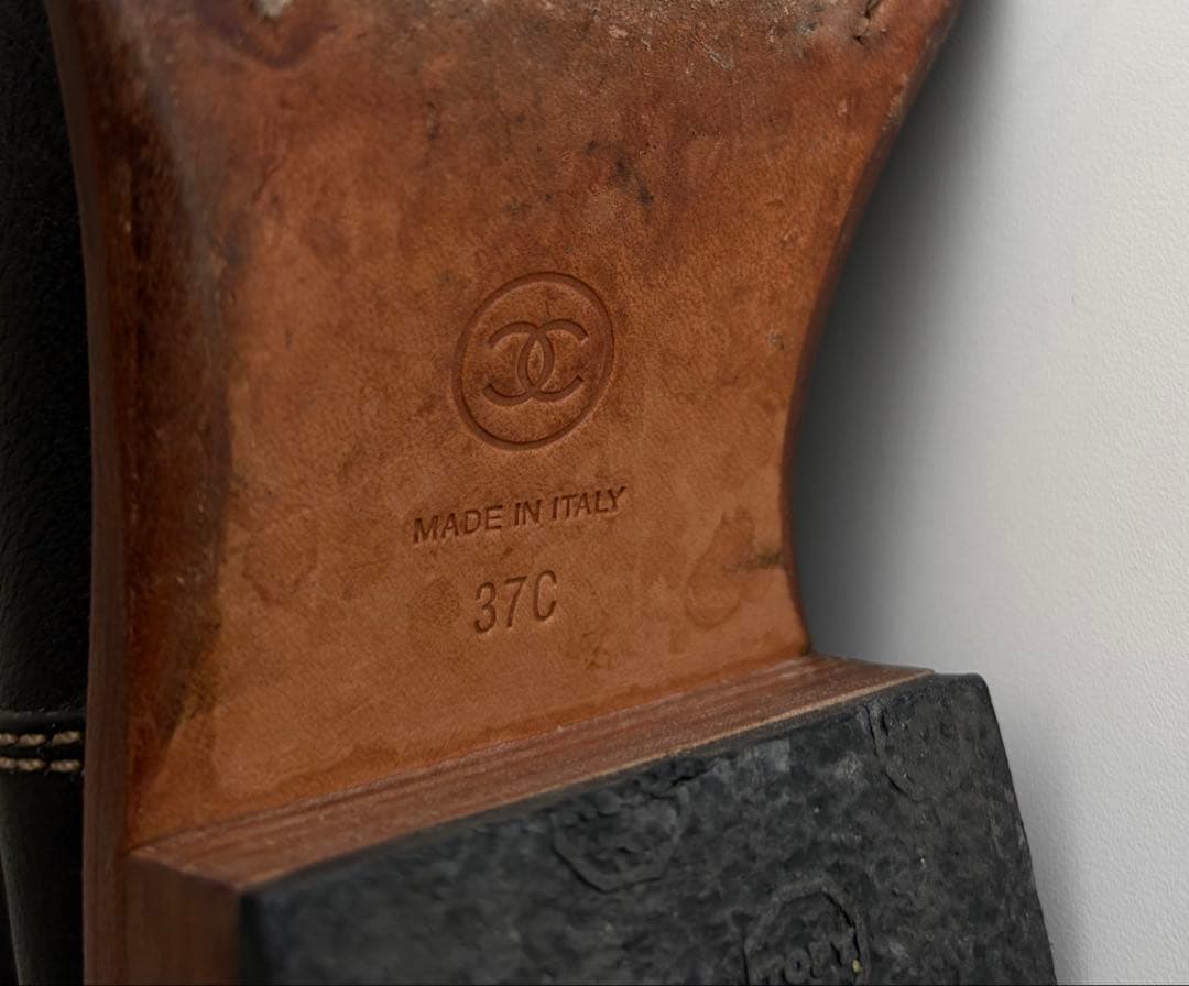 専用 CHANEL Leather CC Logo Boots 37