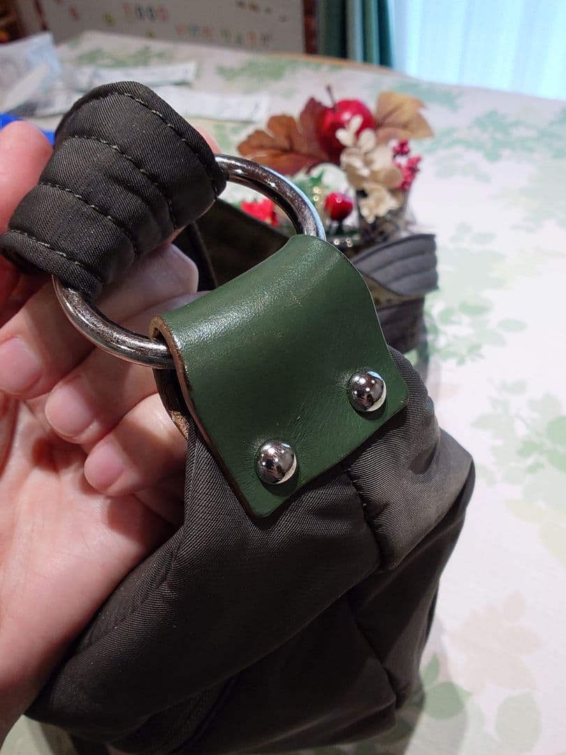 ノルンマーニ　N/ORN Mani ヒップシート カーキ