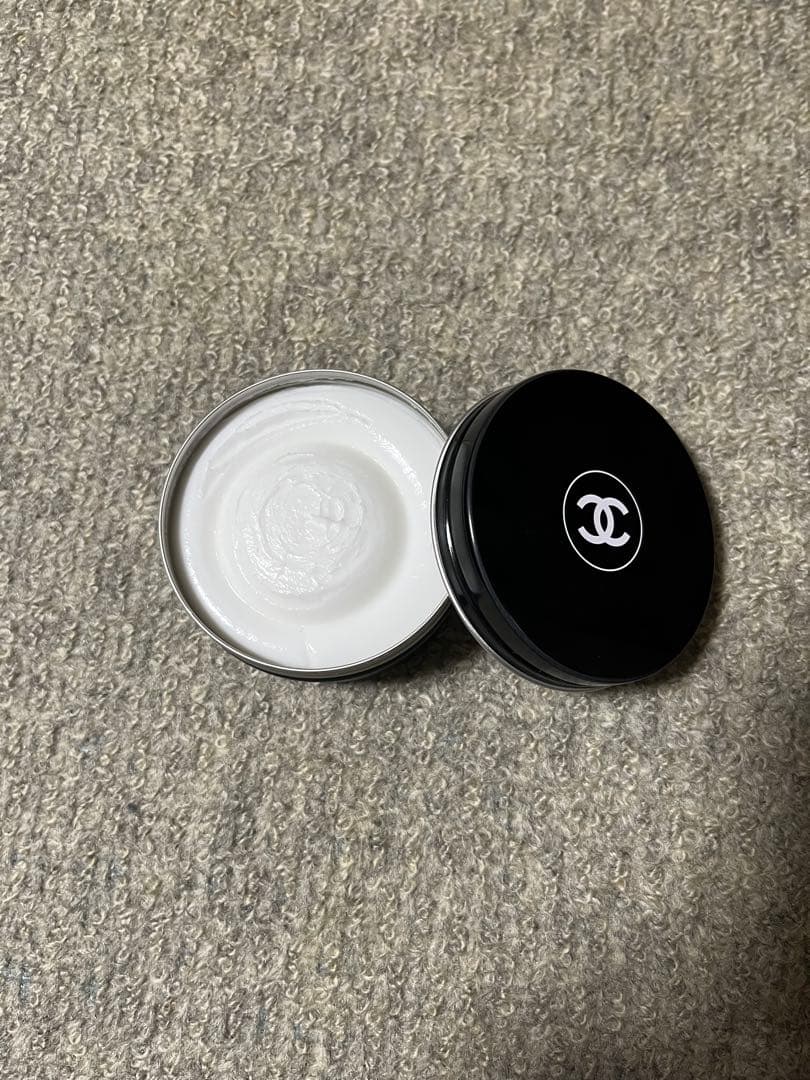 かー CHANEL BLEU DE CHANEL オールオーバーバーム