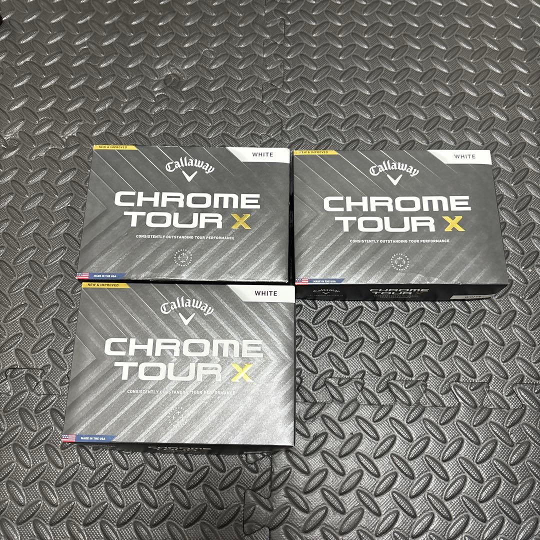 Callaway Chrome Tour X ホワイト 3ダース
