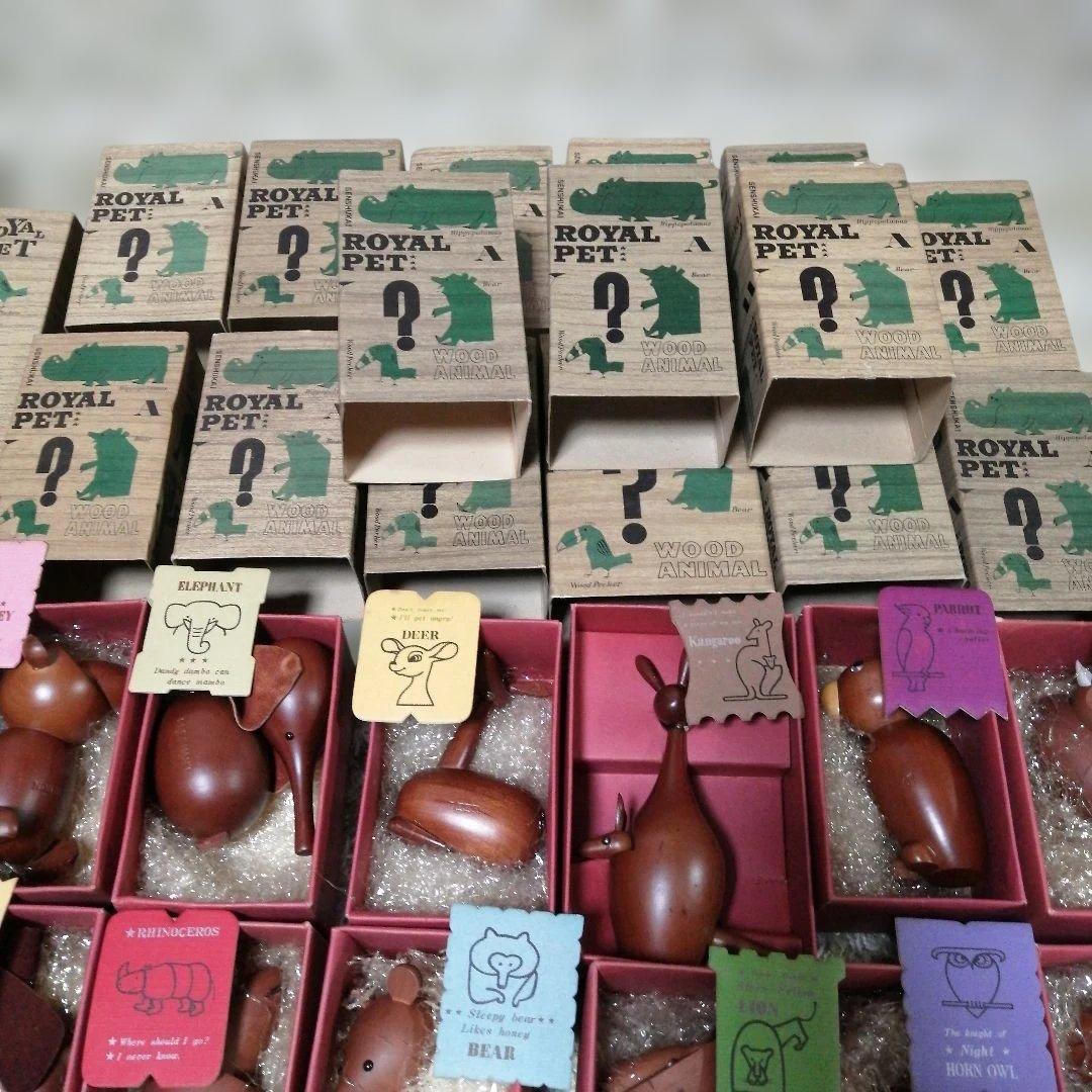 千趣会 ロイヤルペット 18体　箱・カード付