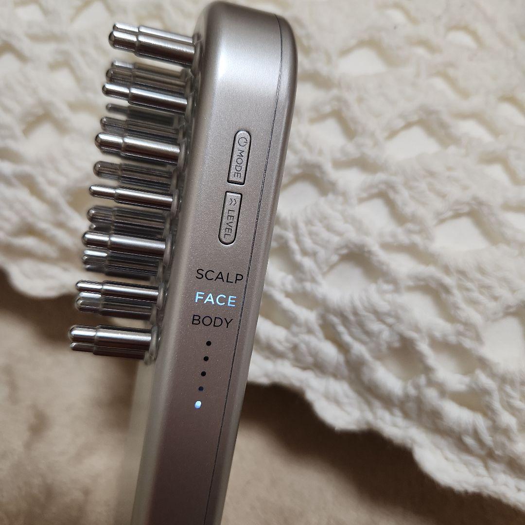 値下げしました！SALONIA サロニア EMSリフトブラシ