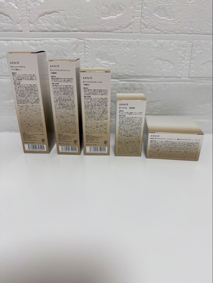 新品！！　AKN/R アクニー　スキンケアセット 5点