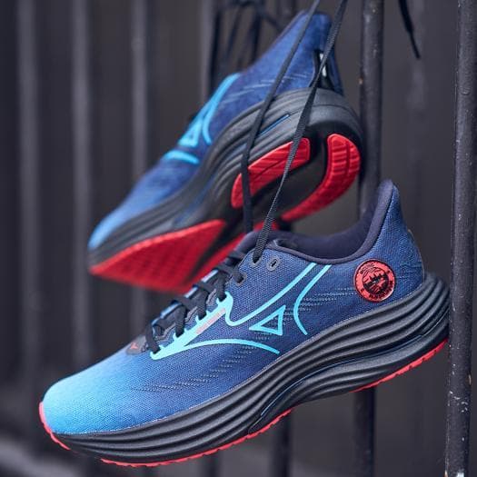 【新品タグ付き】ミズノ ウェーブライダー29 アムステルダム 27.5cm