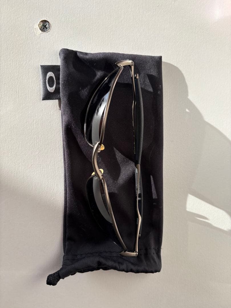 小物 km OAKLEY WHISKER POLARIZED