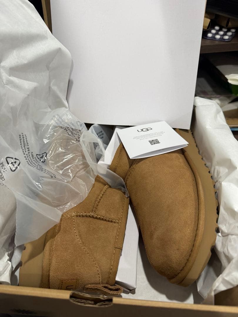 UGG CLASSIC ULTRA MINI ムートンブーツ 5