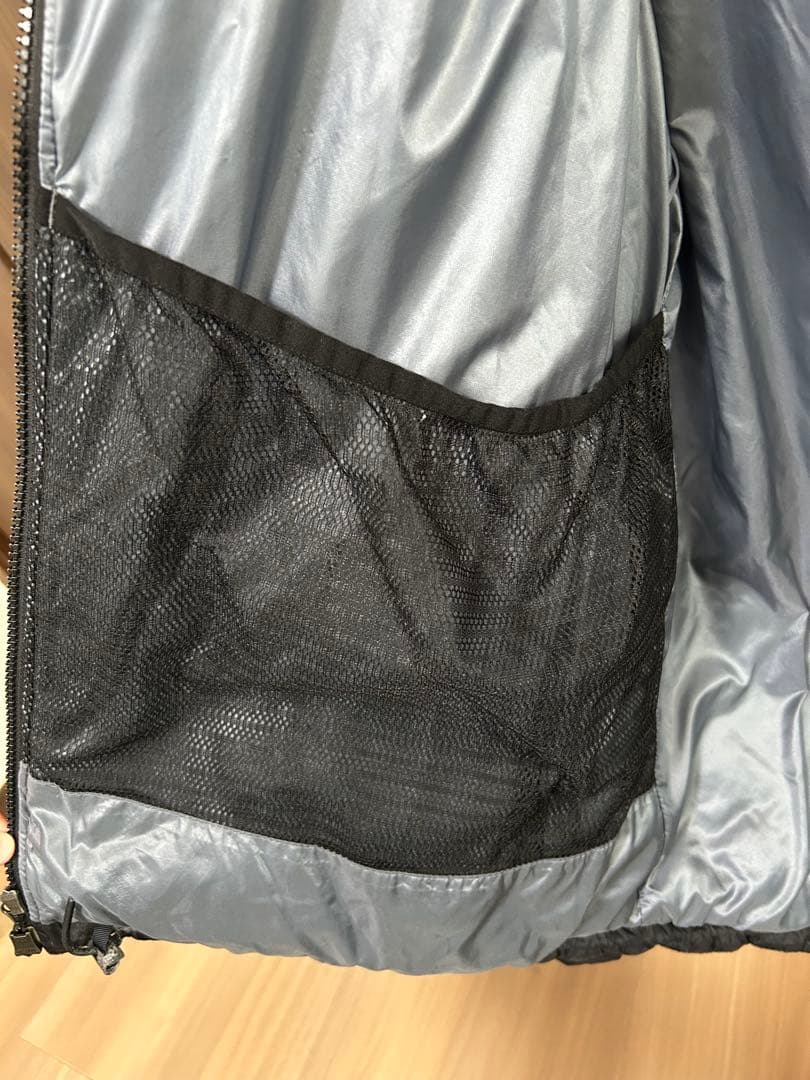 Patagonia（パタゴニア）フード付き ダウンジャケット メンズ Lサイズ