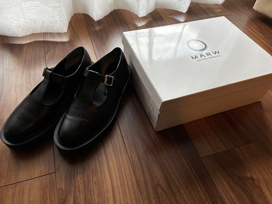 MARW UNITEDARROWS Tストラップローファー