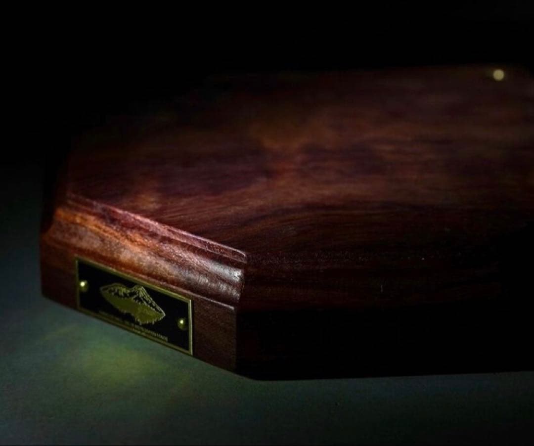 Damage Mark × geek field ROL D-Stand