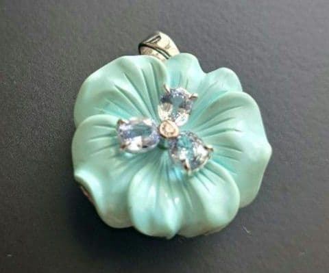 【美品】ネックレス(花びら型)