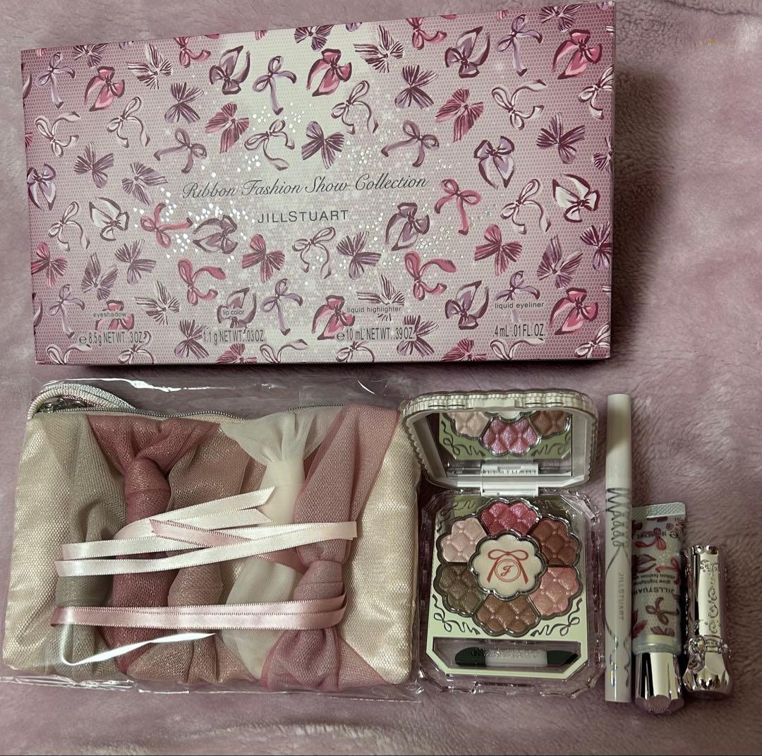 新品未開封2025 ジルスチュアート リボンファッション ポーチ付きコフレセット