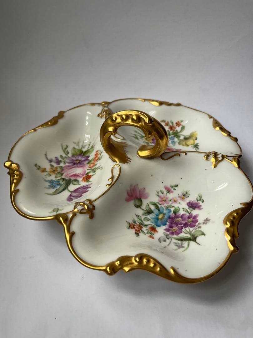 アンティーク　リモージュ　花柄 三つ仕切り皿