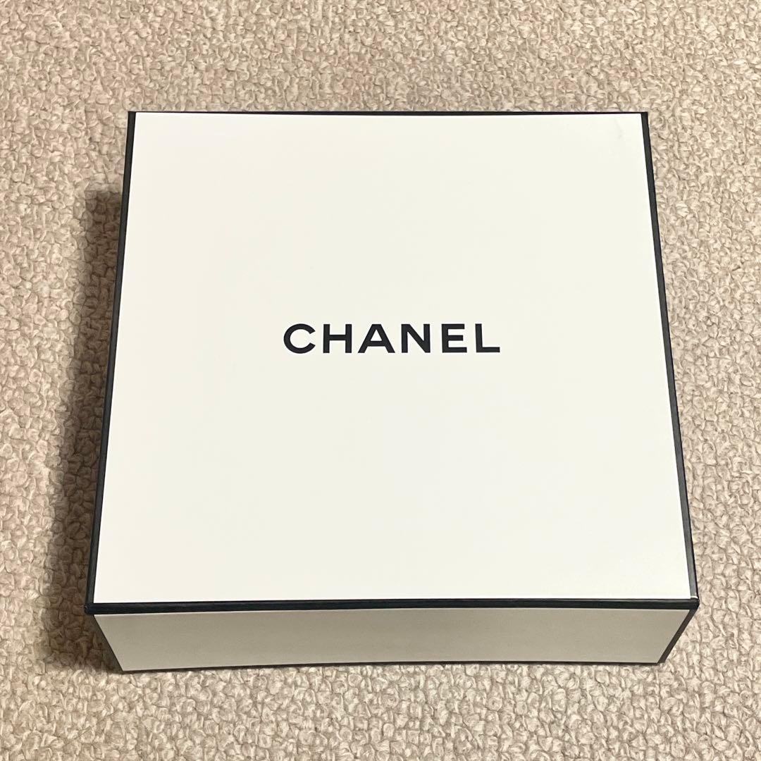 ☆新品未使用☆シャネル マドモアゼル ボディオイル＆石鹸 ギフトセット