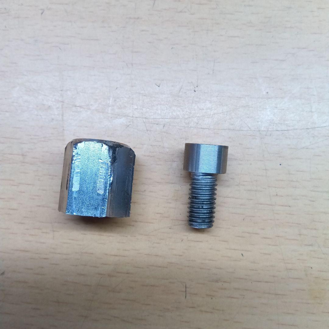 金属製六角形エンジン部品