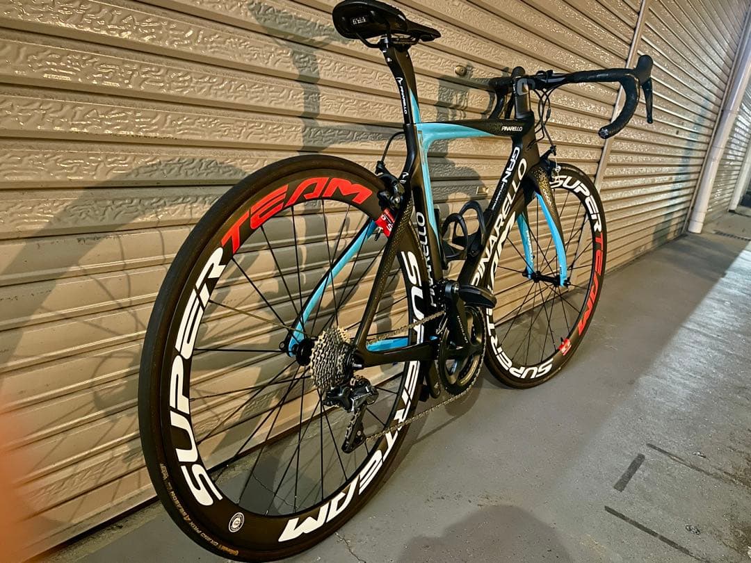 美品PINARELLO GAN RS 2018年モデル