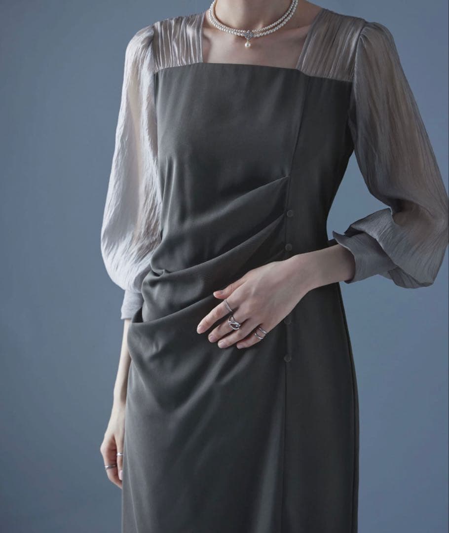 etoll. エトル　チャコール パーティードレス