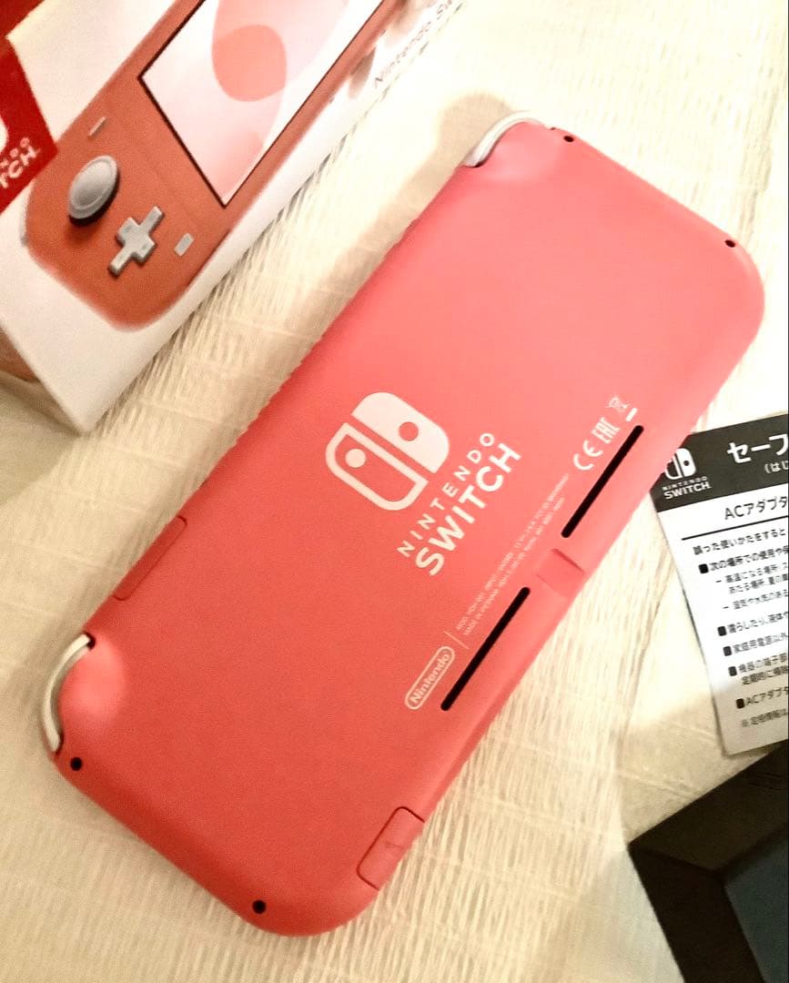 Switch Lite 本体 & ソフト 「モンハンRISE」 & EVAポーチ