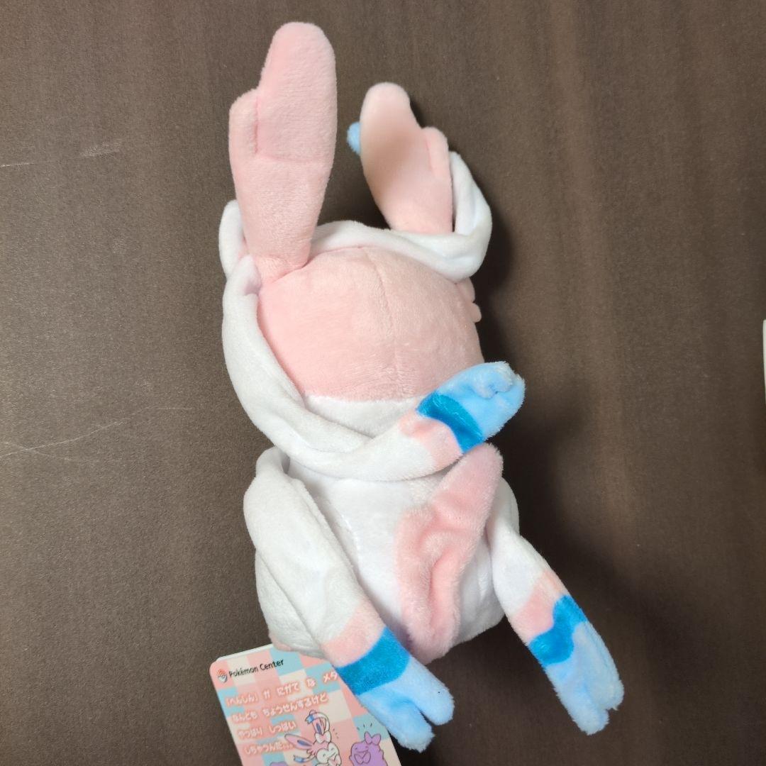 へんしん！メタモン　ぬいぐるみ　ニンフィア　シャワーズ