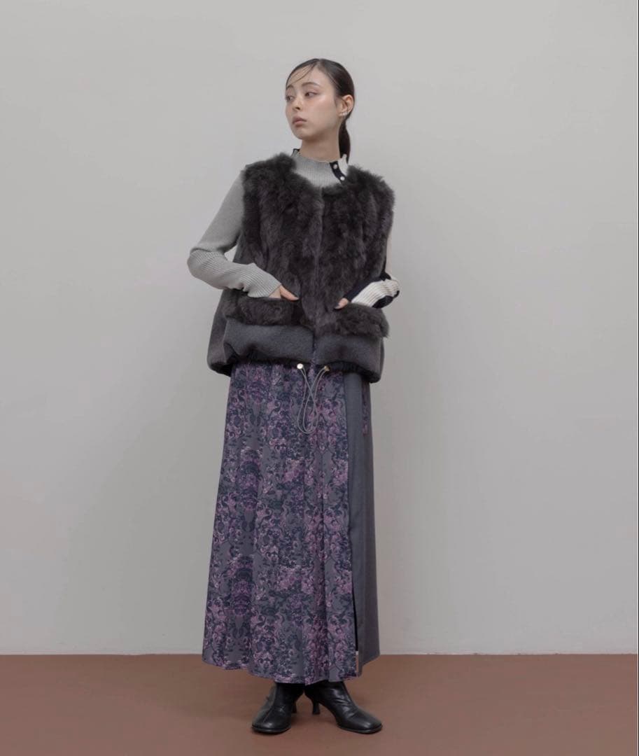 新品未使用eimme law グレー ファー ベスト