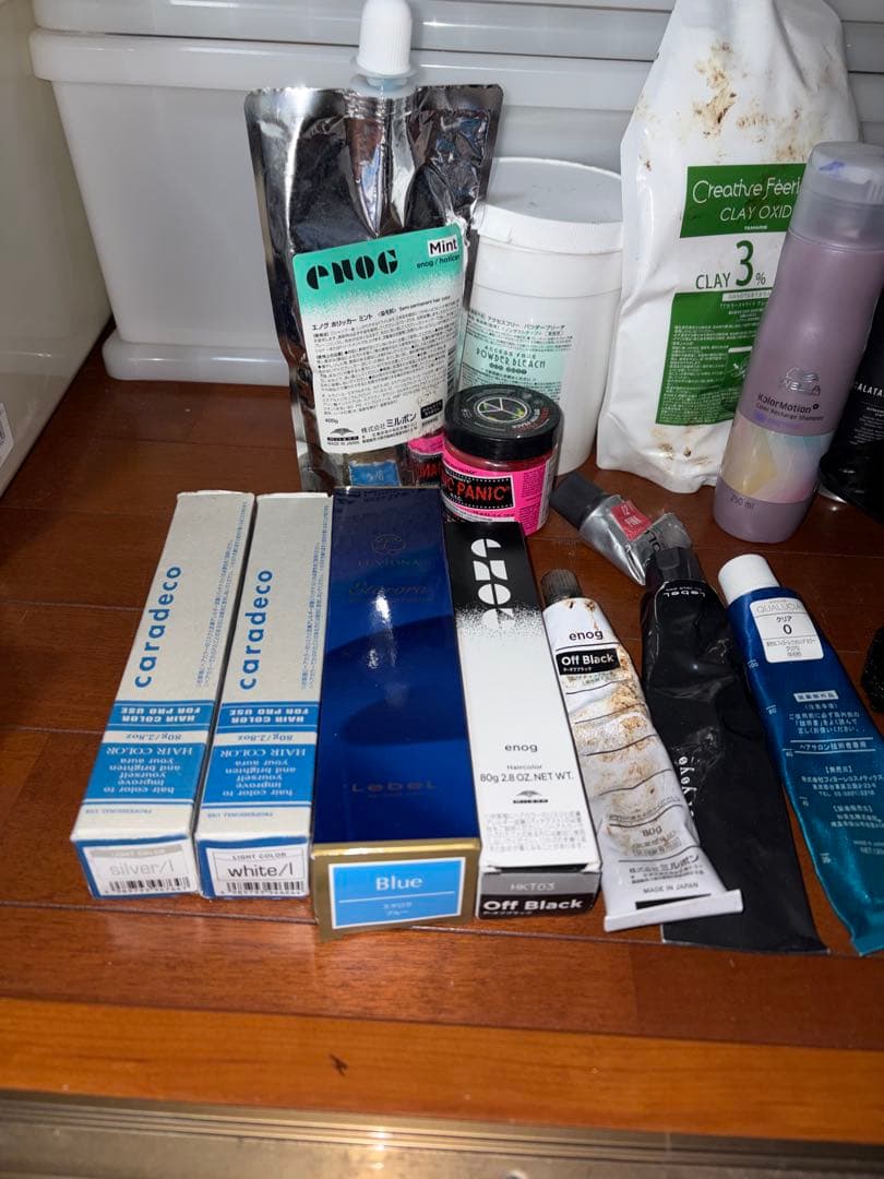 カラー用具セット　カラー材　オキシ　カップ　ハケなど