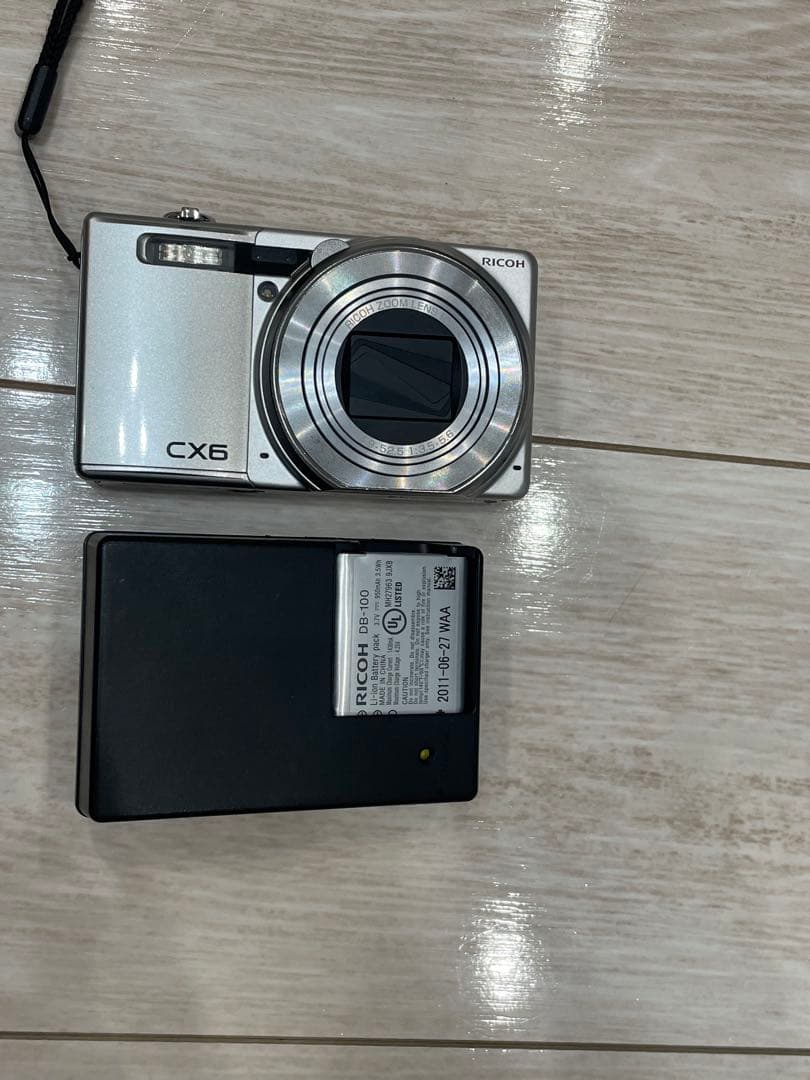デジタルカメラ RICOH CX6