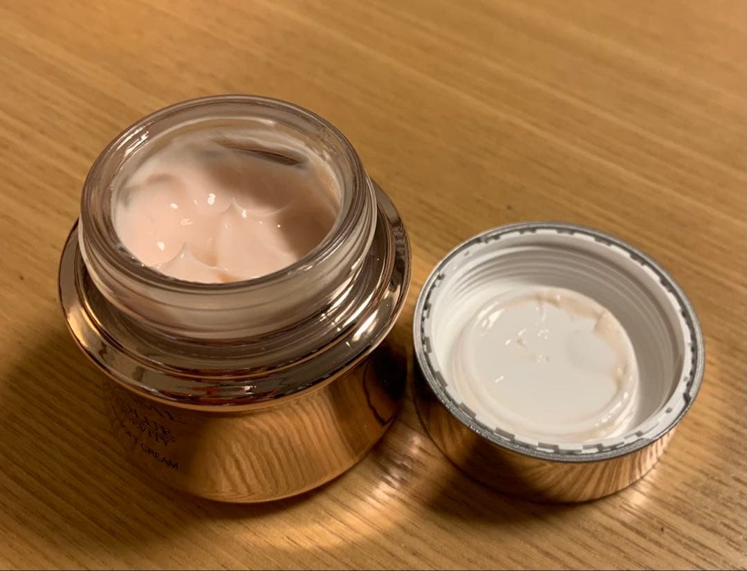 ☆お値下げ中☆LANCOME ランコム アプソリュ ザ ソフトクリーム 30mL