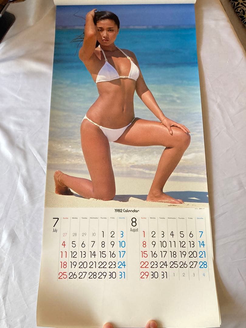 1982年 浅野ゆう子　ビキニカレンダーLovely未使用 マニアコレクション品