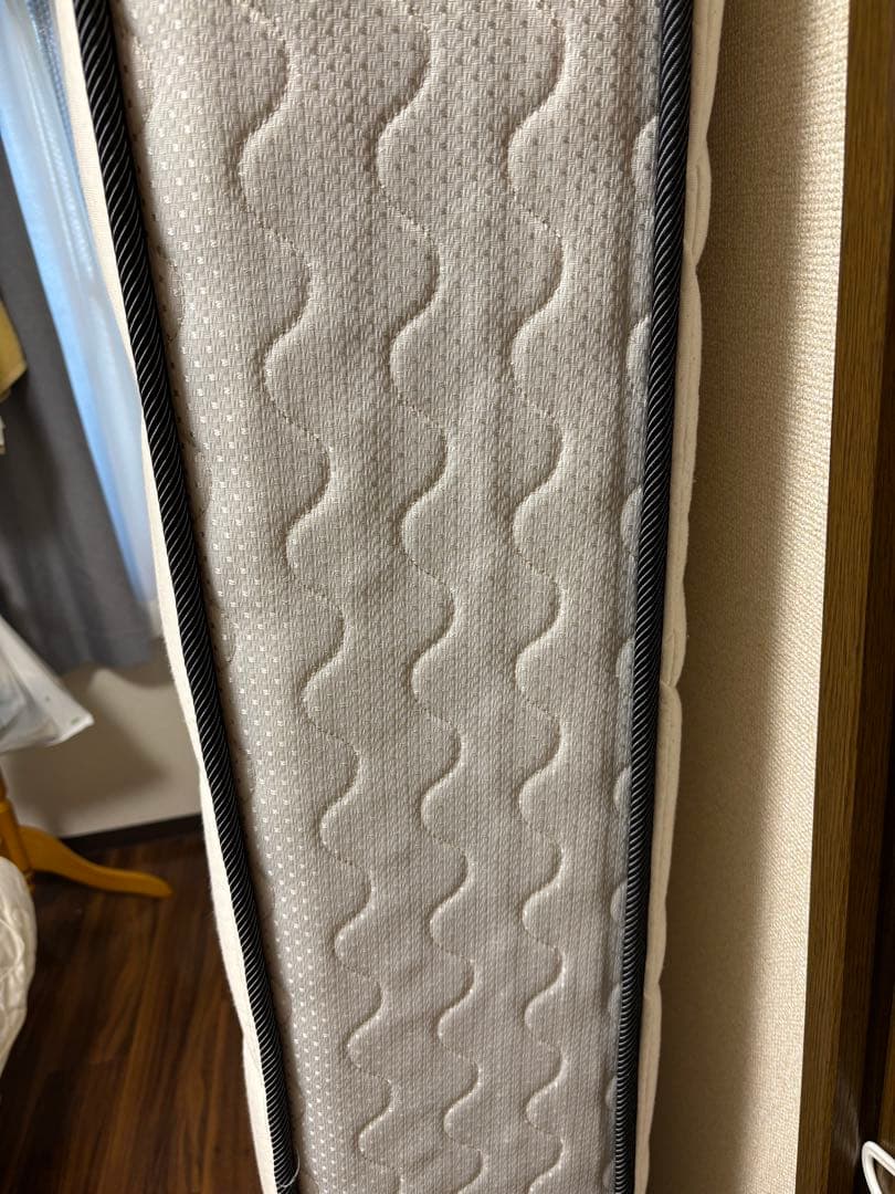 Sealy シーリー マットレス セミダブル