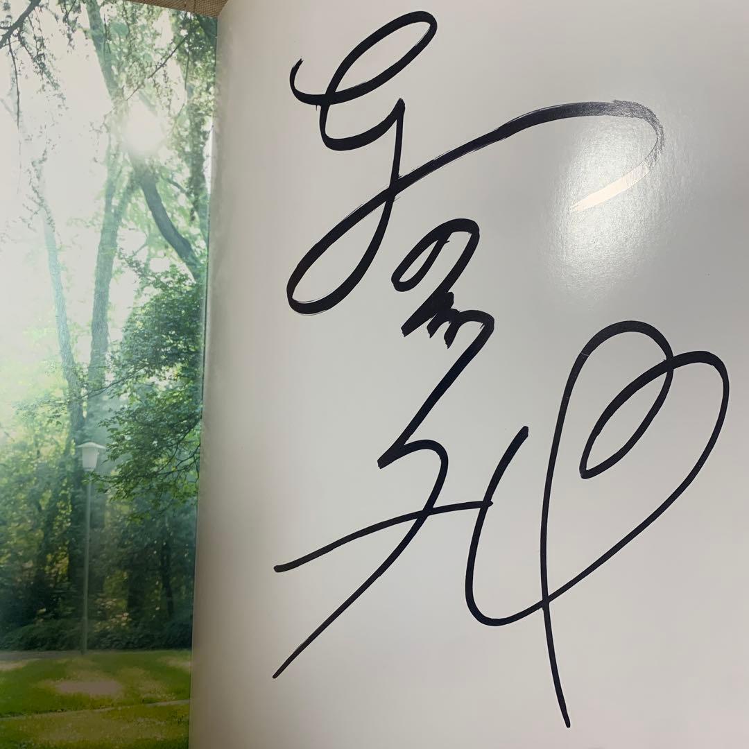 【直筆サイン入り】生田絵梨花1st写真集「転調」