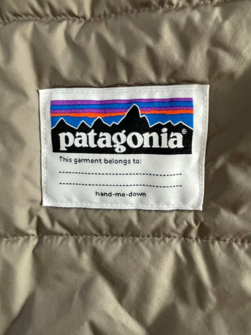 patagonia 子ども用スキーウェア Lサイズ