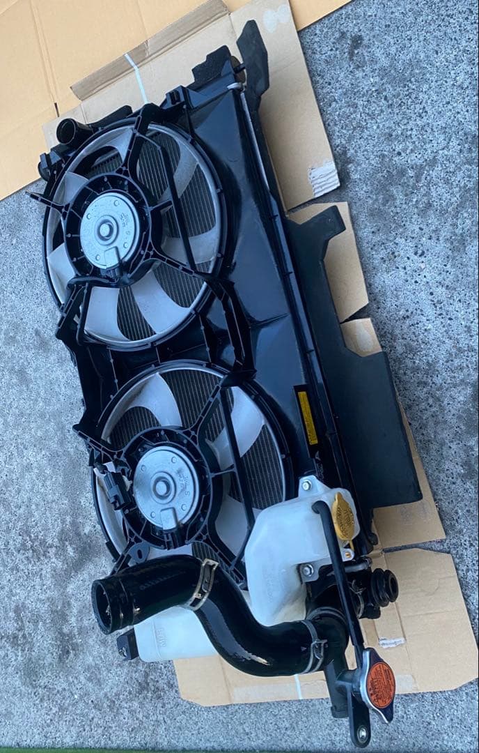 スバル SUBARU 後期 BRZ ZC6 6速 ZN6 86 ラジエーター