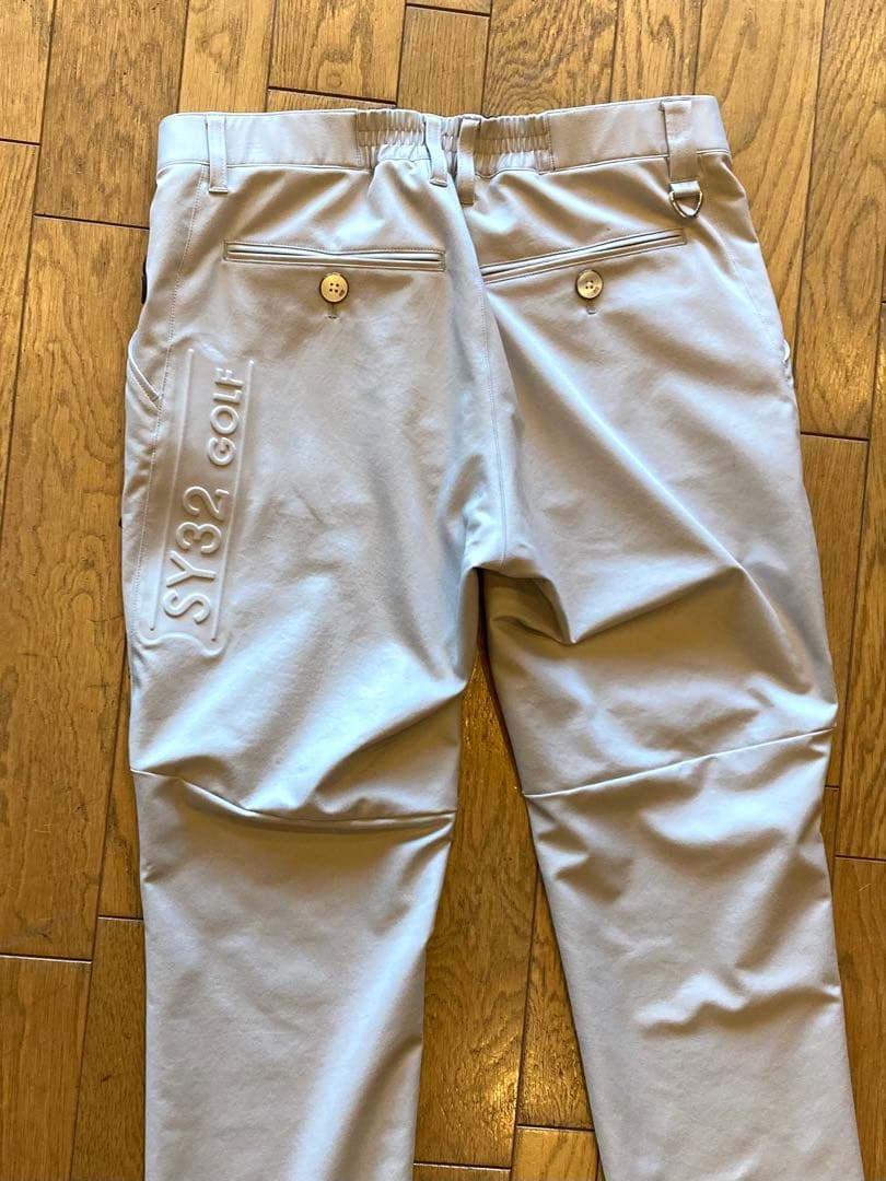 SY32ゴルフパンツ ライトグレー 新品タグ付き.新品未使用.Mサイズ