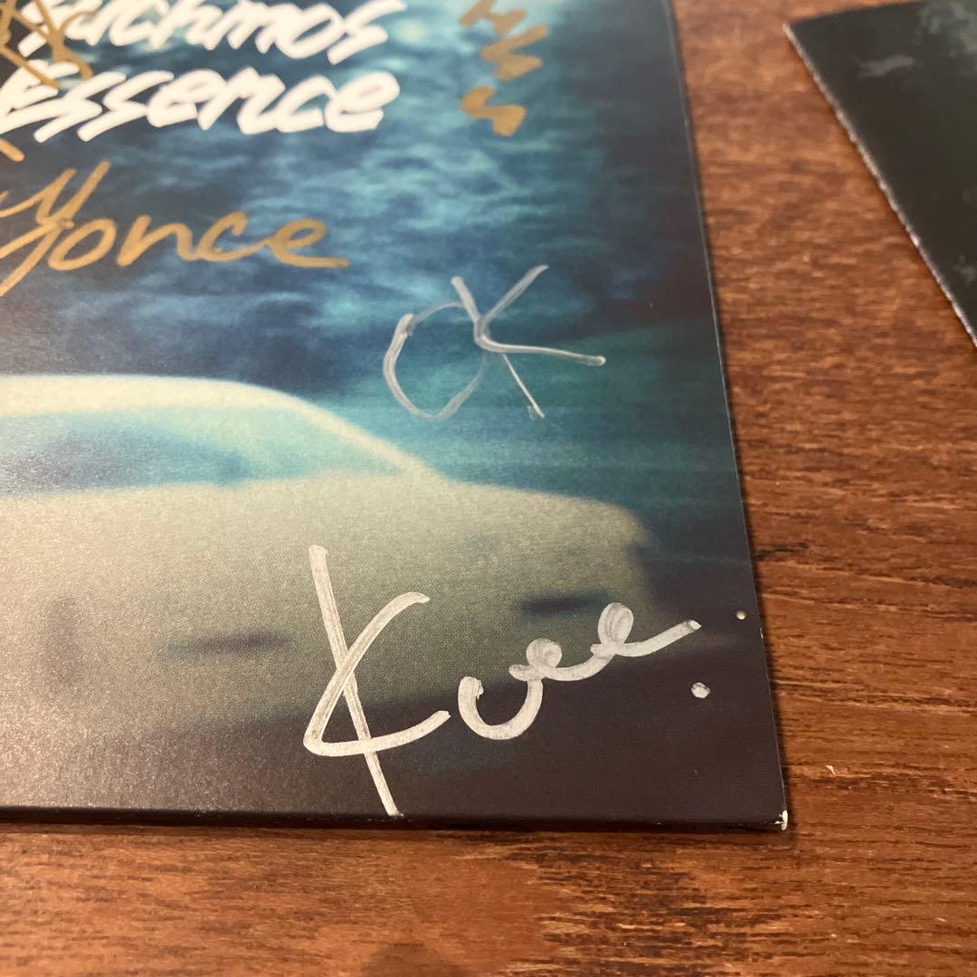 ぞ*え様 サイン入り　Suchmos Essence