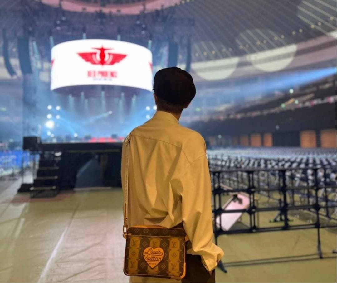 Louis Vuitton × NIGO モノグラムトリオメッセンジャー