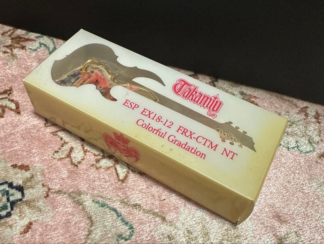 ★高見沢さん★colorful gradationギターキーホルダー★