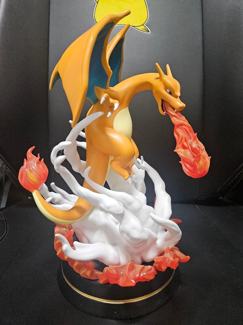 ポケモン リザードン フィギュア 美品