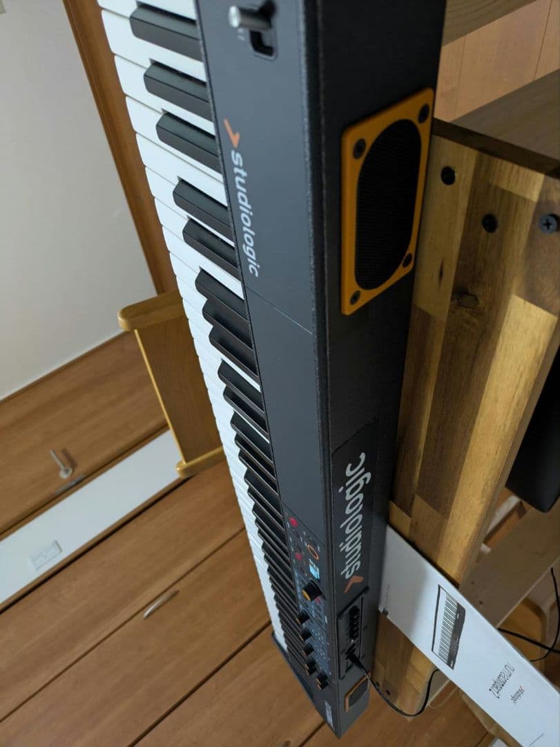 鍵盤楽器 studiologic numacompact 2