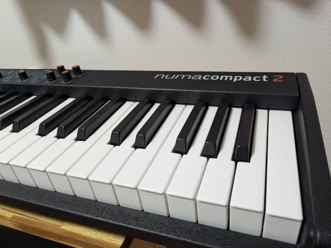 鍵盤楽器 studiologic numacompact 2