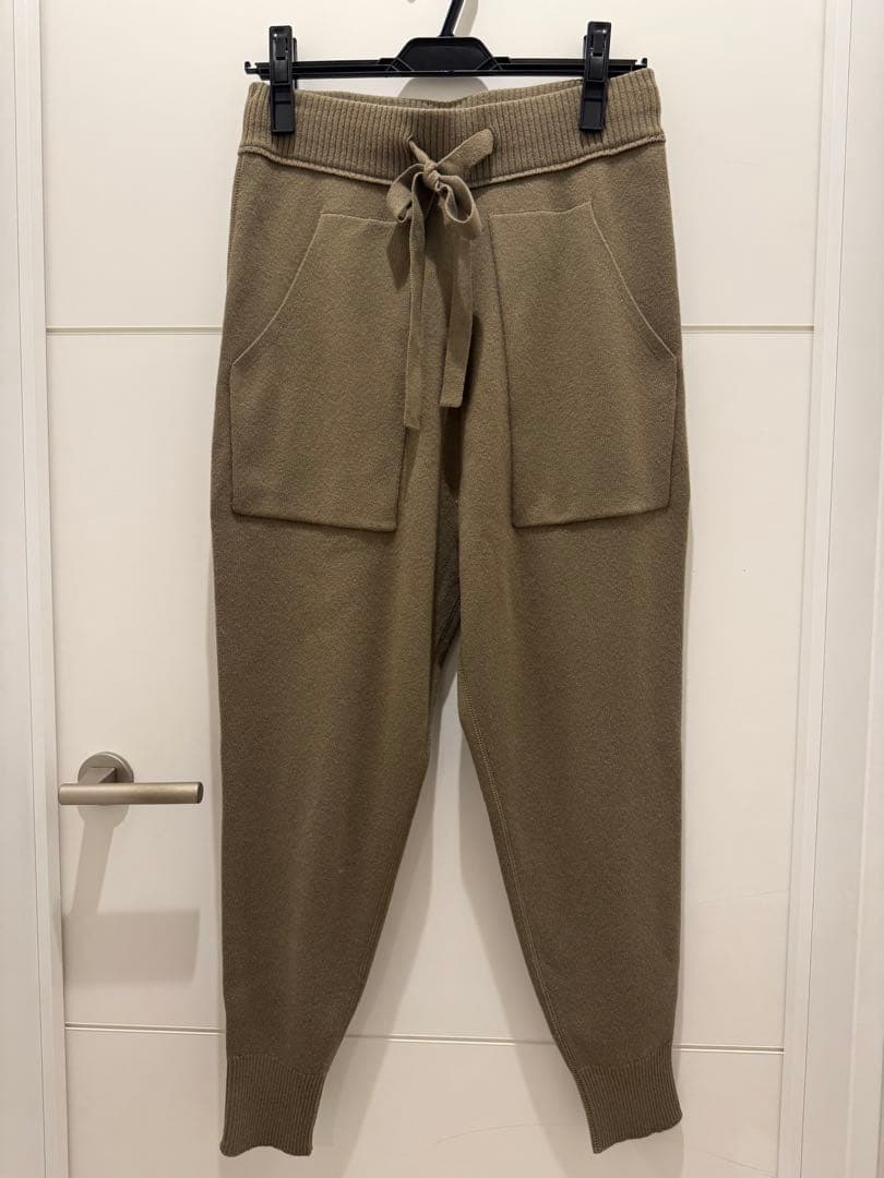 BLAMINK ウールカシミア　ニットパンツ 38