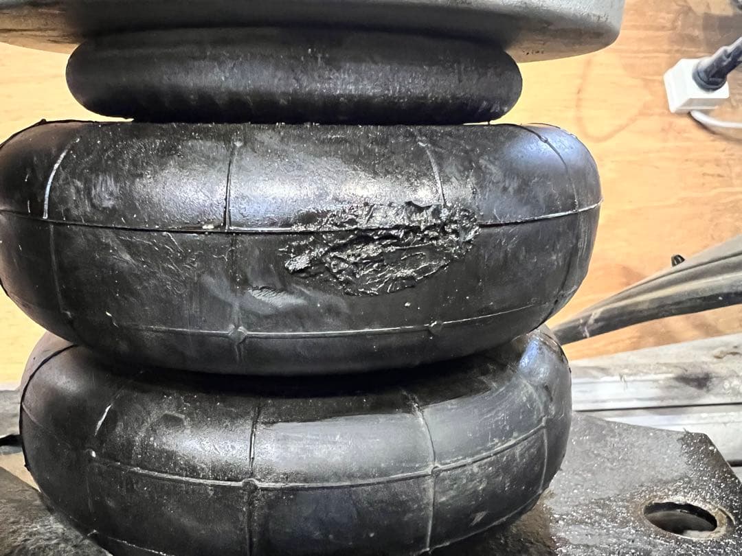 エアサス 52エルグランド Air force機械式