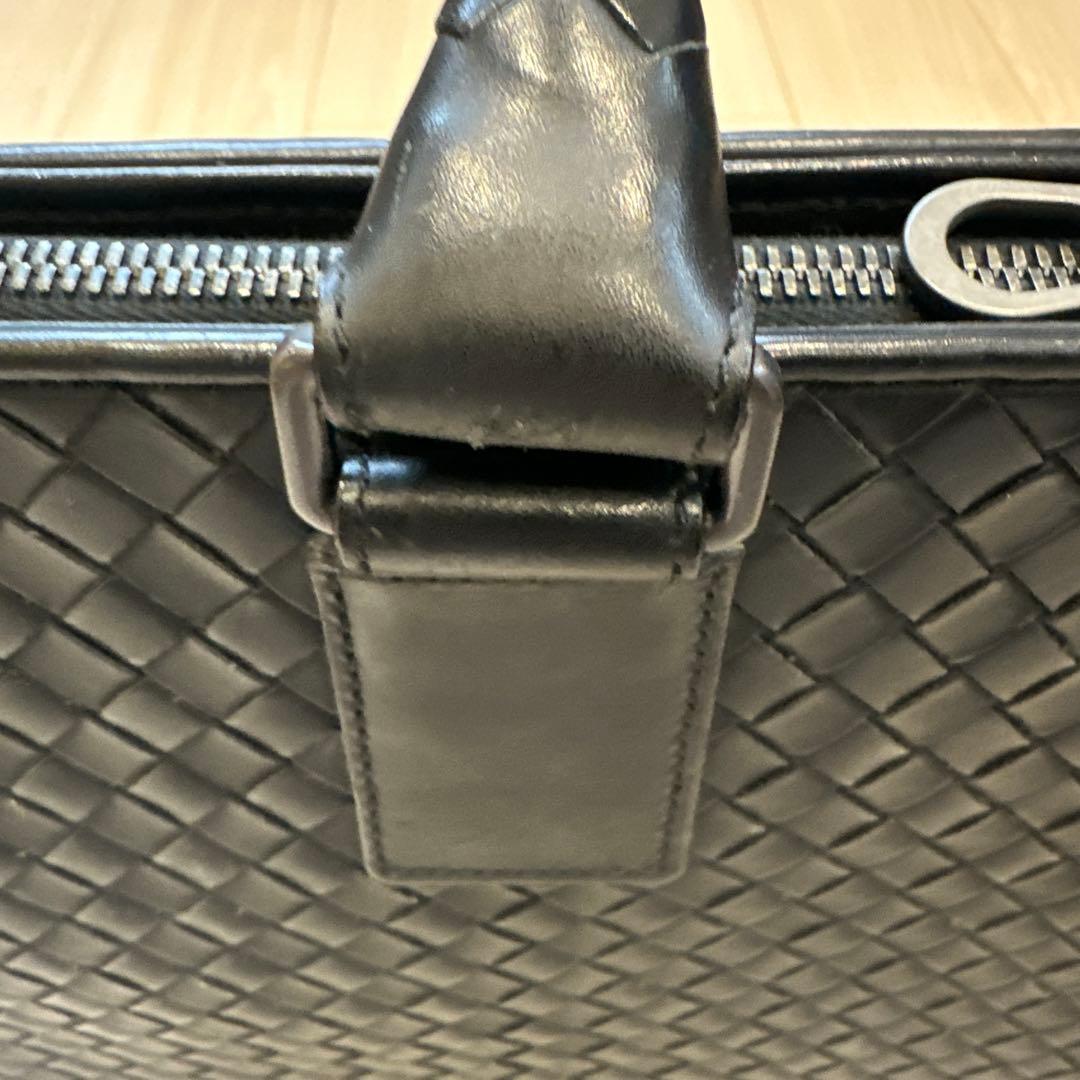 ボッテガヴェネタ イントレチャート ビジネスバッグ　ブラック【週末まで】