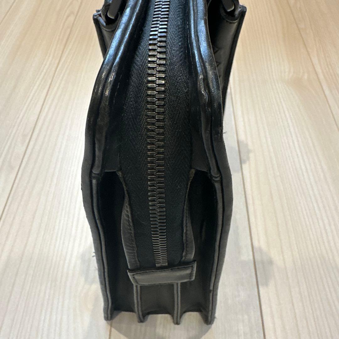 ボッテガヴェネタ イントレチャート ビジネスバッグ　ブラック【週末まで】