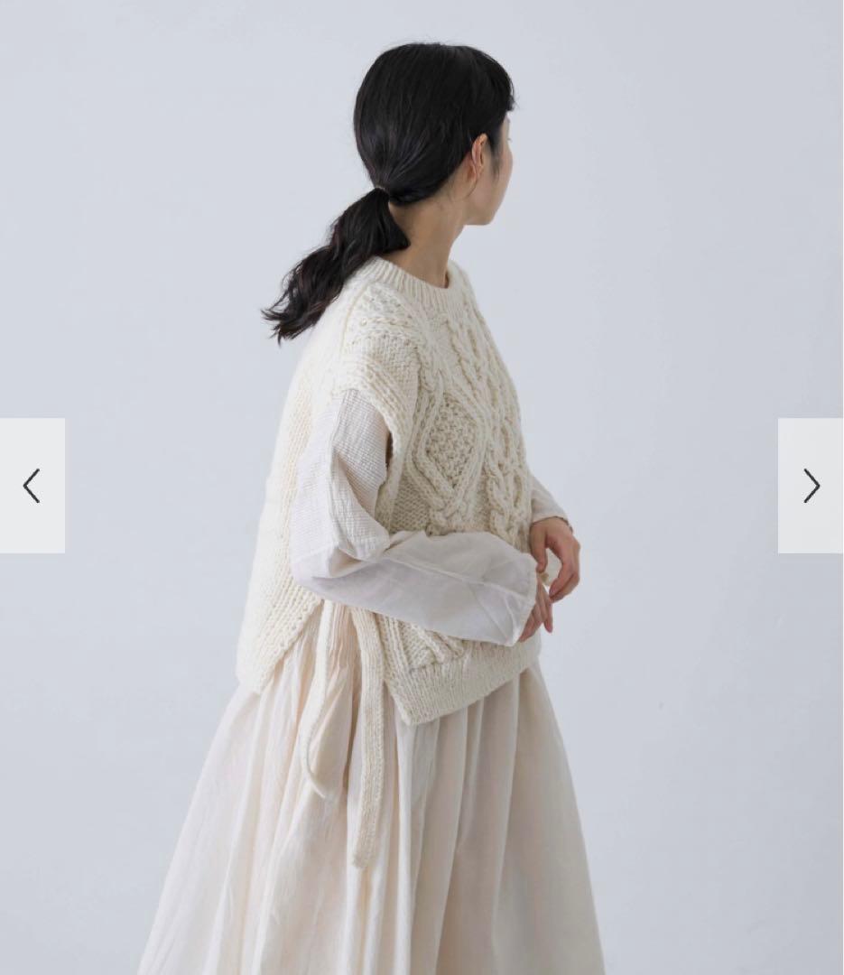 新品タグ付◉ アイボリー 　かぐれ ペルーアランニットベスト　DOORS