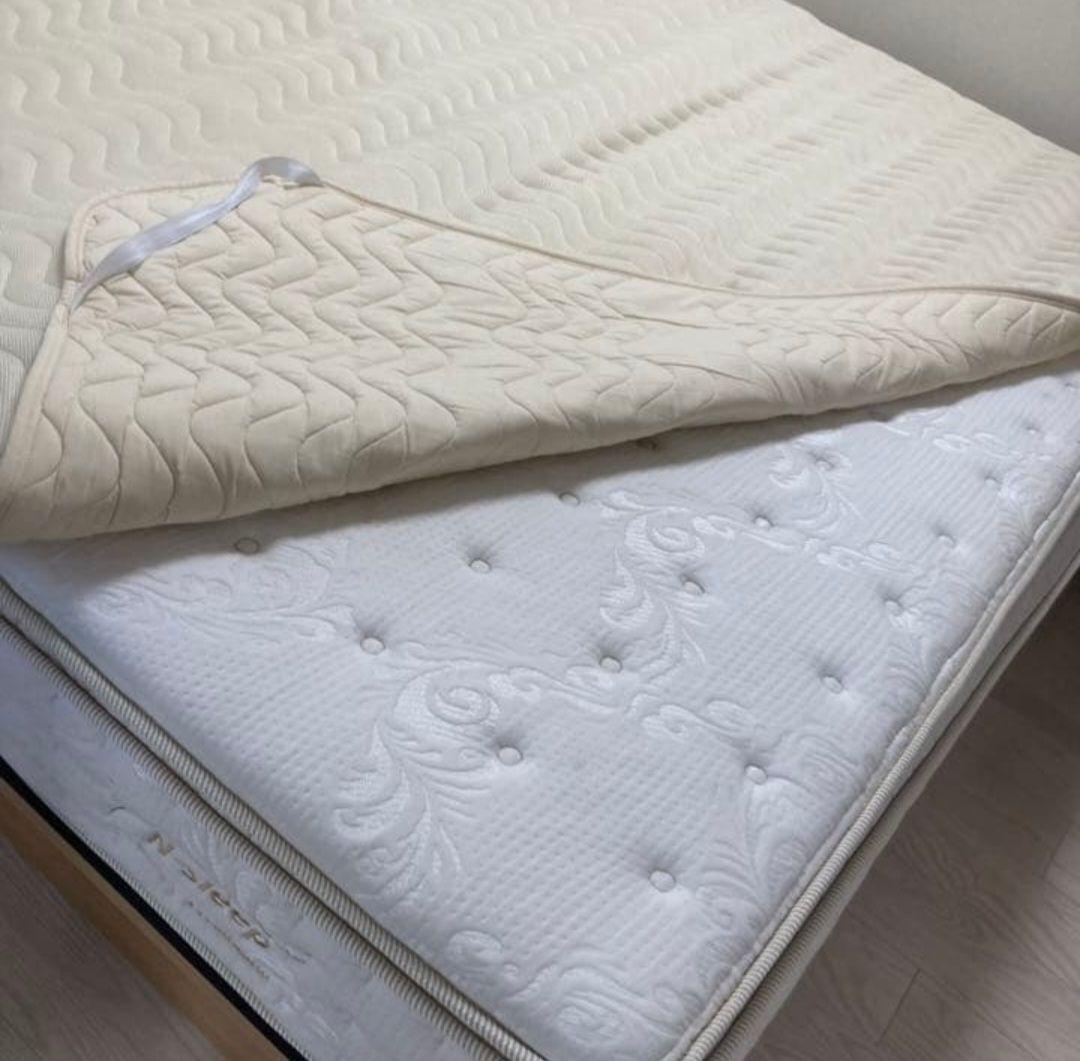 美品　ニトリ　マットレス　跳ね上げベッド　Nスリープ　敷きパット付き