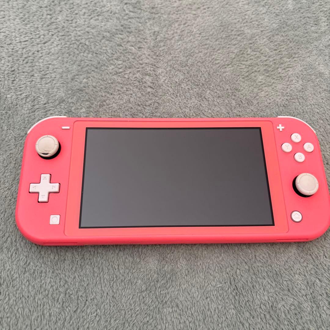 Switchライト　ピンク　ケース付き